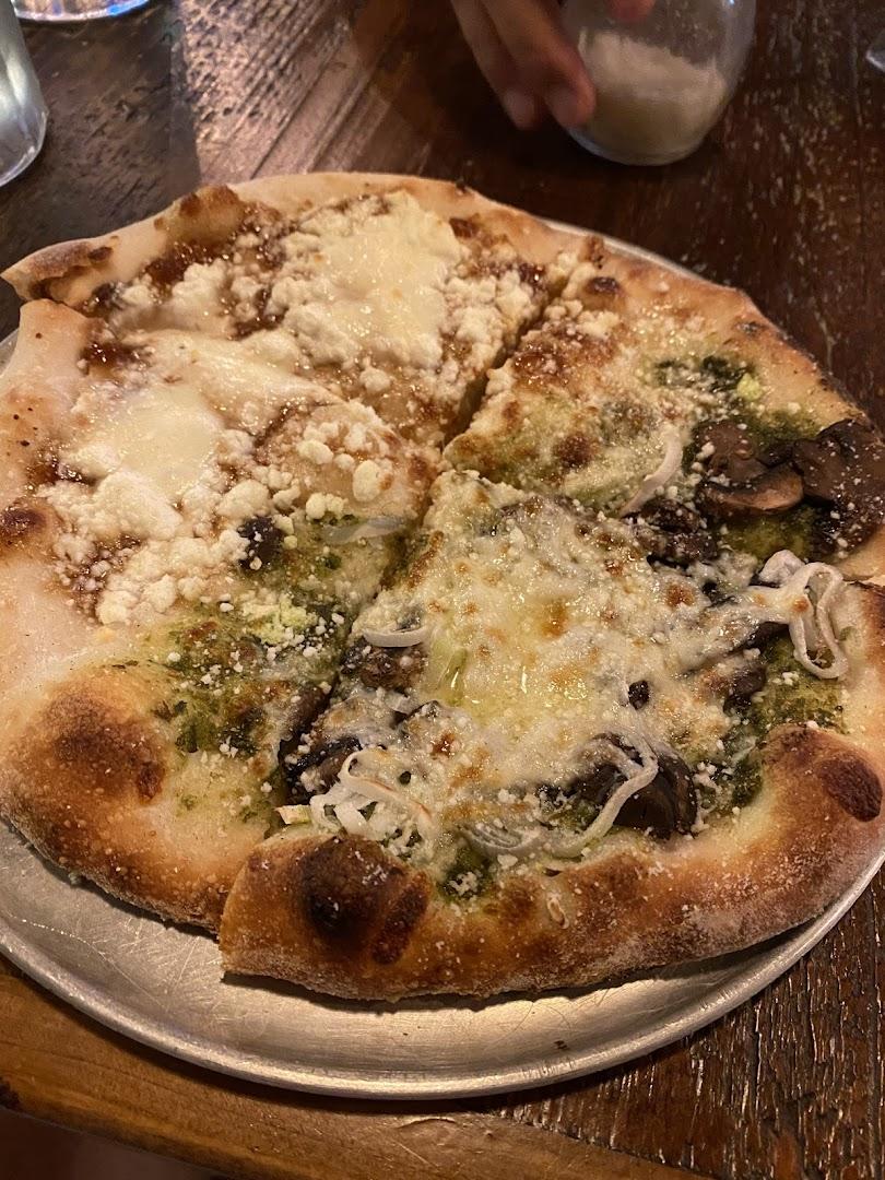 MKT Pizza