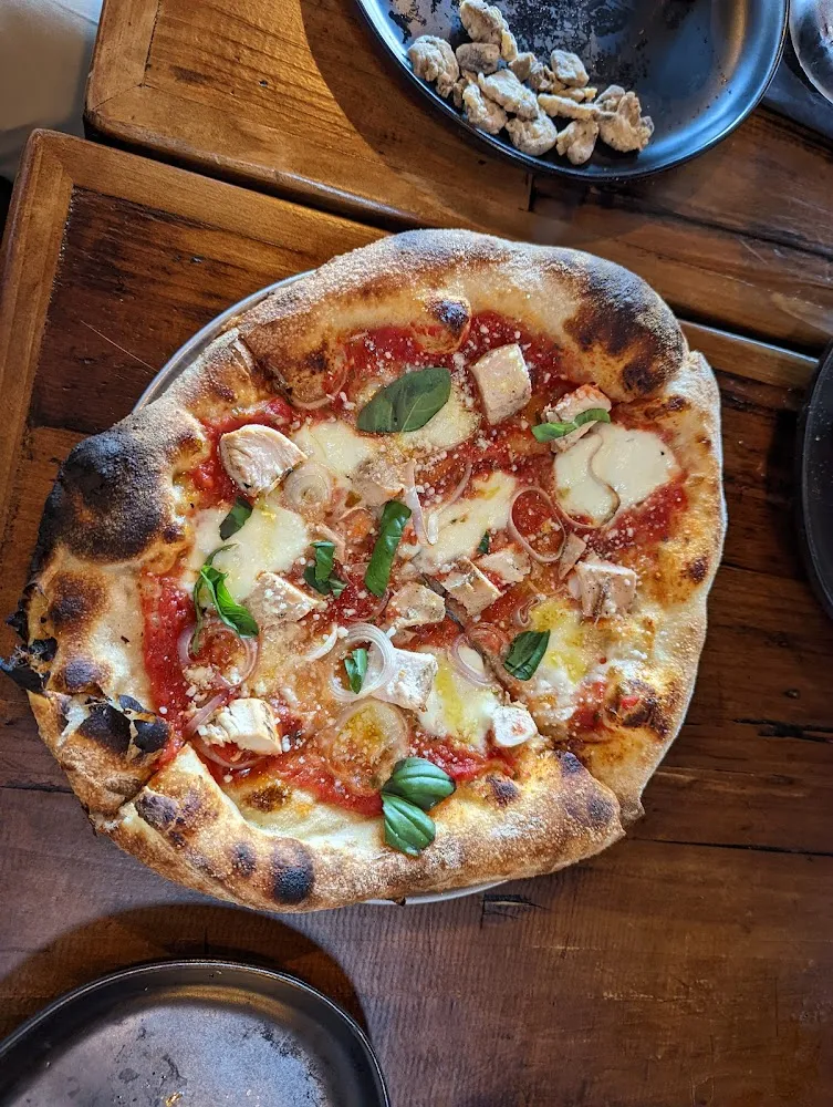 Margarita Pizza with Added Chicken and Shallots